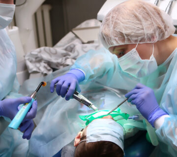 genel-anestezi-ile-cocuk-dis-hekimligi